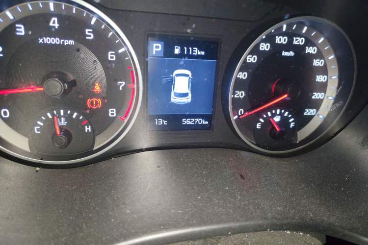 Used Kia kx1 Stonic 2019 1.4L Automatic Sport Edition China VI Odometer Close Up