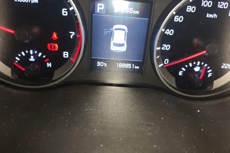 Used Kia kx1 Stonic 2019 1.4L Automatic Fun Edition China V Standard Odometer Close Up