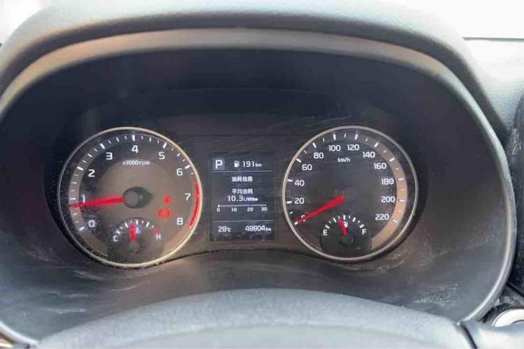 Used Kia kx1 Stonic 2019 1.4L Automatic Fun Edition China V Standard Odometer Close Up