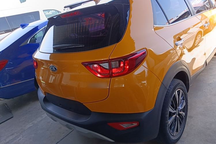 Used Kia kx1 Stonic 2019 1.4L Automatic Sport Edition China VI Rear