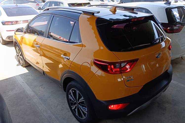 Used Kia kx1 Stonic 2019 1.4L Automatic Sport Edition China VI Rear Left 45 Deg