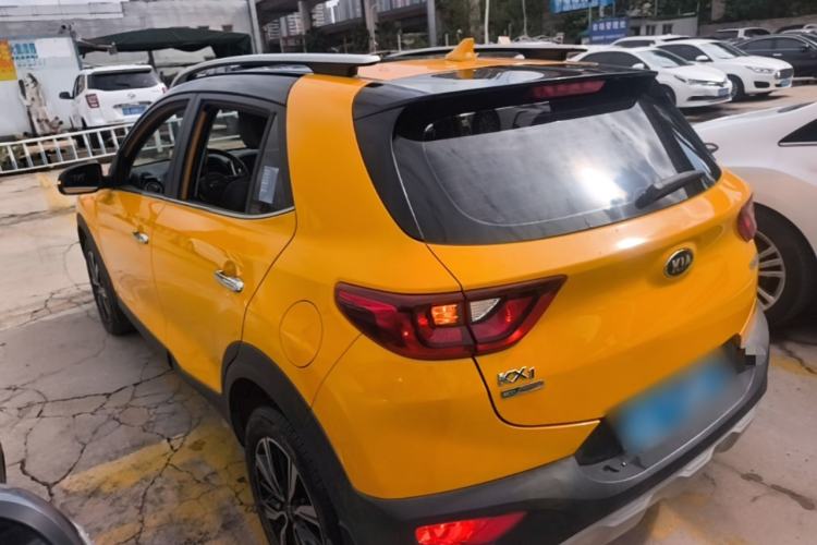 Used Kia kx1 Stonic 2019 1.4L Automatic Sport Edition China VI Rear Left 45 Deg