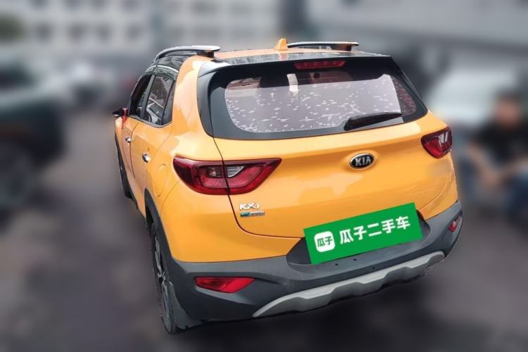 Used Kia kx1 Stonic 2019 1.4L Automatic Sport Edition China VI Rear Left 45 Deg