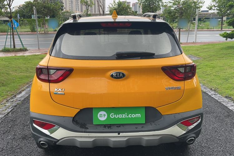 Used Kia kx1 Stonic 2019 1.4L Automatic Sport Edition China VI Rear