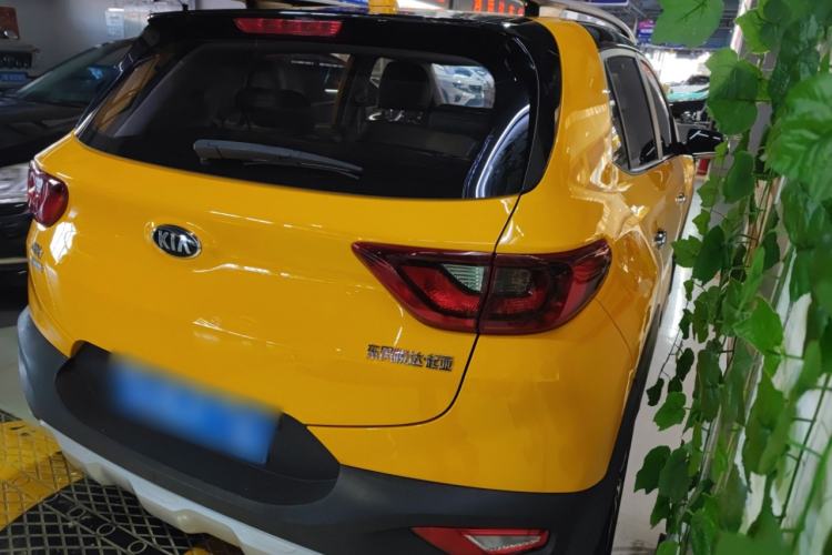 Used Kia kx1 Stonic 2019 1.4L Automatic Sport Edition China VI Rear Right 45 Deg