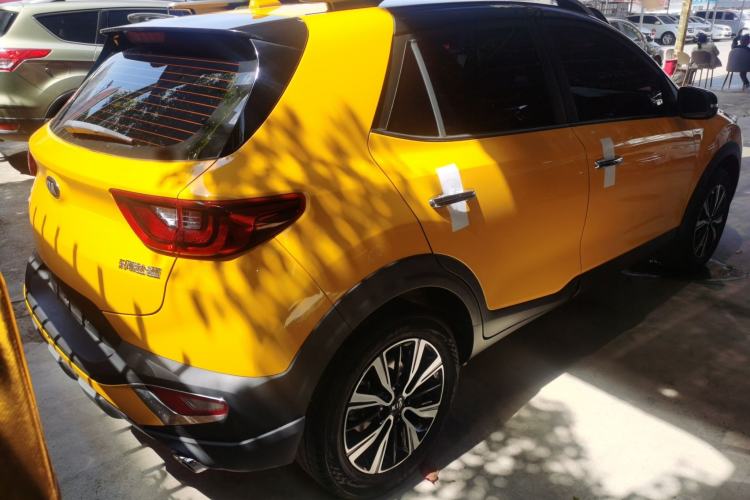 Used Kia kx1 Stonic 2019 1.4L Automatic Sport Edition China VI Rear Right 45 Deg