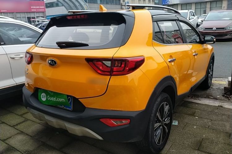 Used Kia kx1 Stonic 2019 1.4L Automatic Fun Edition China VI Rear Right 45 Deg