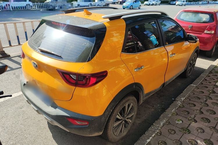 Used Kia kx1 Stonic 2019 1.4L Automatic Fun Edition China VI Rear Right 45 Deg