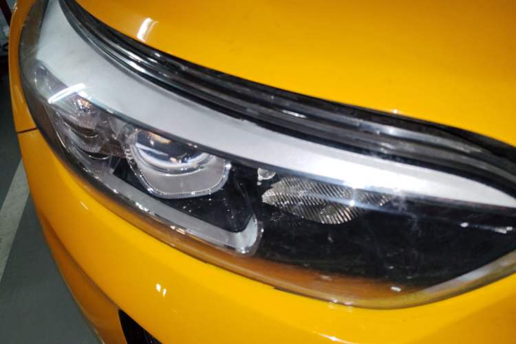 Used Kia kx1 Stonic 2019 1.4L Automatic Sport Edition China VI Right Front Headlight