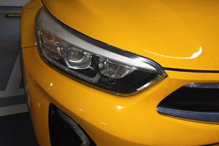 Used Kia kx1 Stonic 2019 1.4L Automatic Fun Edition China V Standard Right Front Headlight