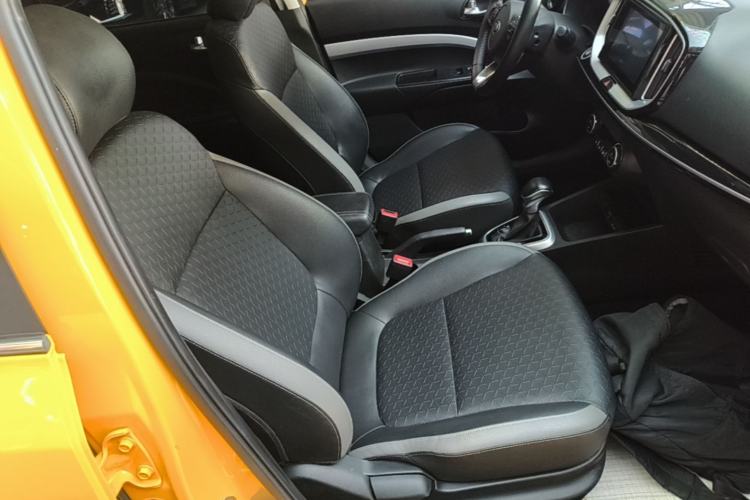 Used Kia kx1 Stonic 2019 1.4L Automatic Fun Edition China V Standard Right Front Seat