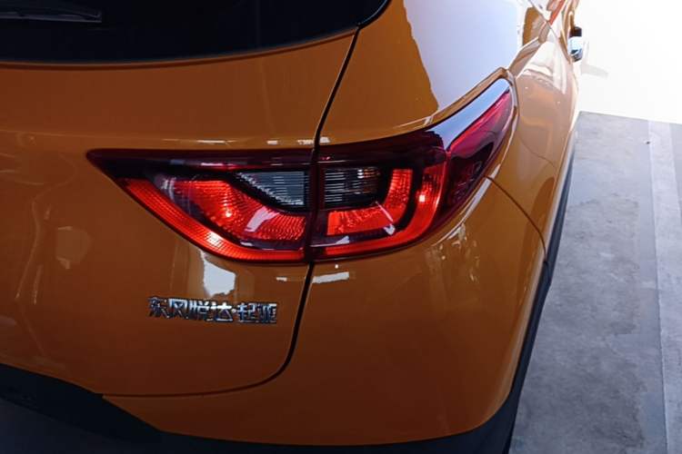 Used Kia kx1 Stonic 2019 1.4L Automatic Sport Edition China VI Right Rear Taillight