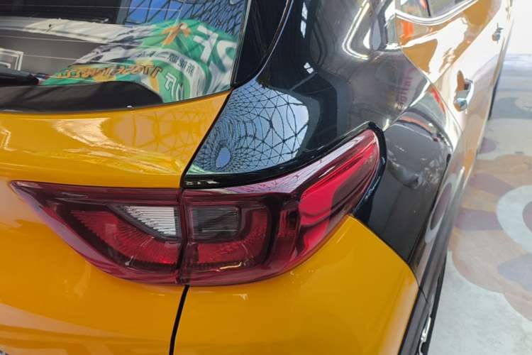 Used Kia kx1 Stonic 2019 1.4L Automatic Fun Edition China V Standard Right Rear Taillight
