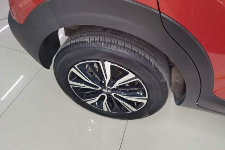 Used Kia kx1 Stonic 2019 1.4L Automatic Fun Edition China V Standard Right Rear Wheel Hub