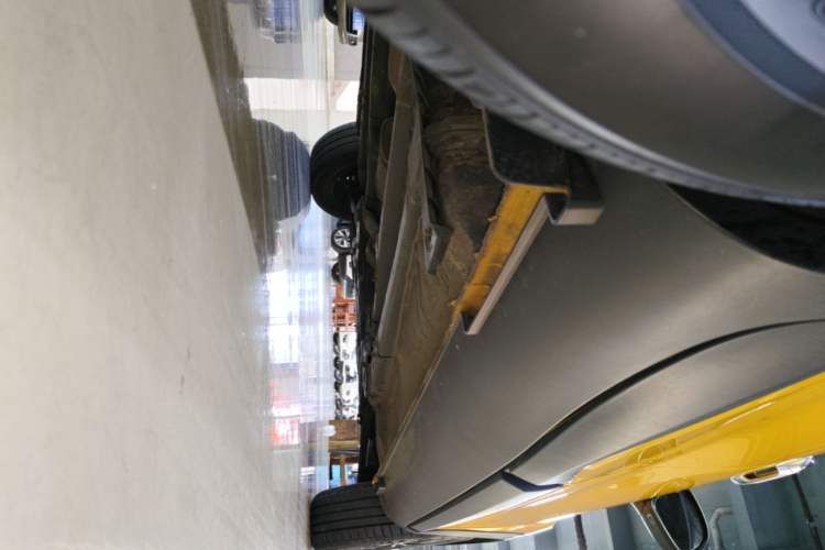 Used Kia kx1 Stonic 2019 1.4L Automatic Sport Edition China VI Right Side Sill