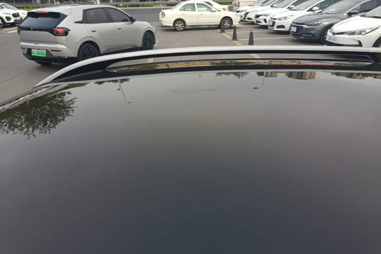 Used Kia kx1 Stonic 2019 1.4L Automatic Sport Edition China VI Roof