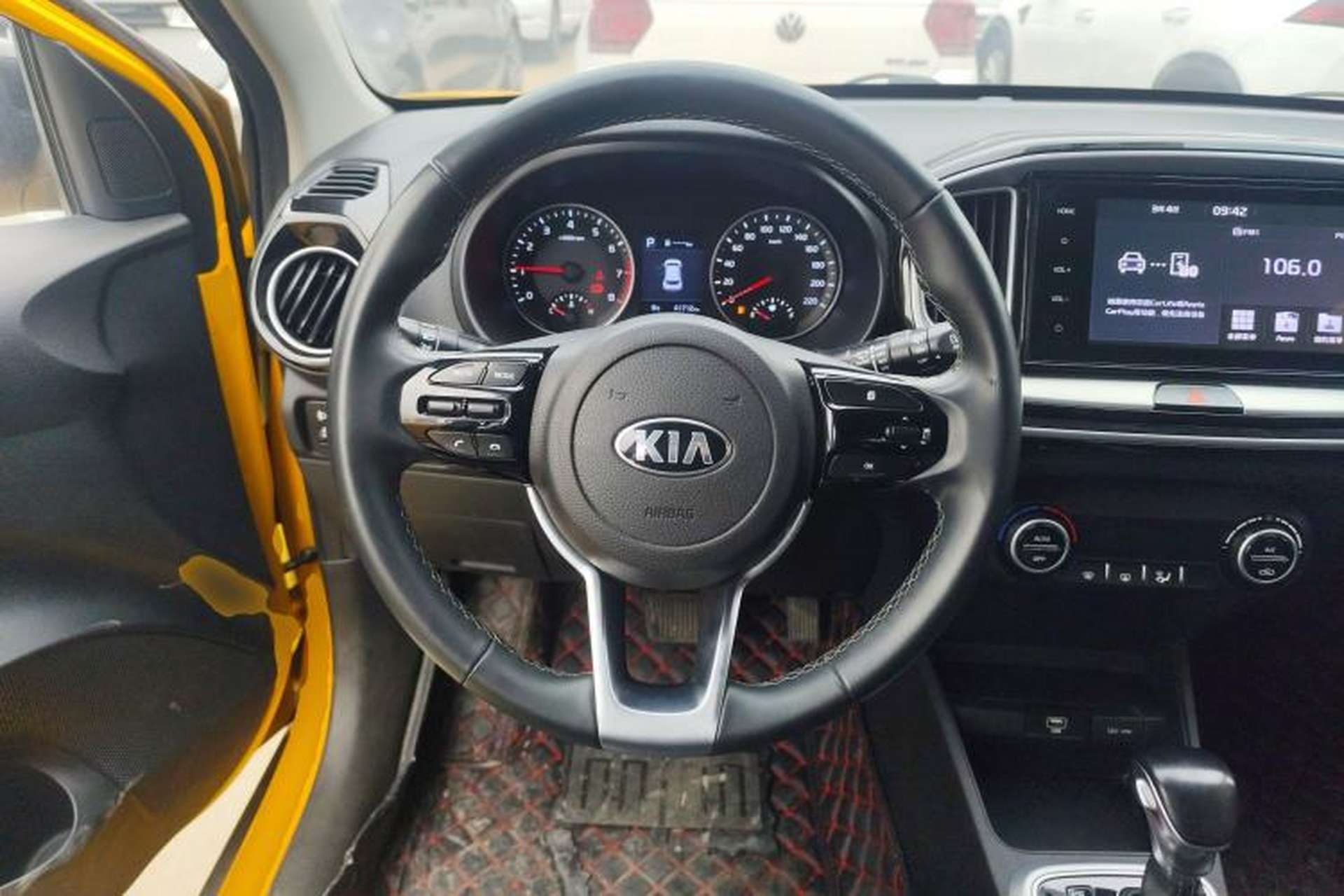 Used Kia kx1 Stonic 2019 1.4L Automatic Fun Edition China V Standard Steering Wheel