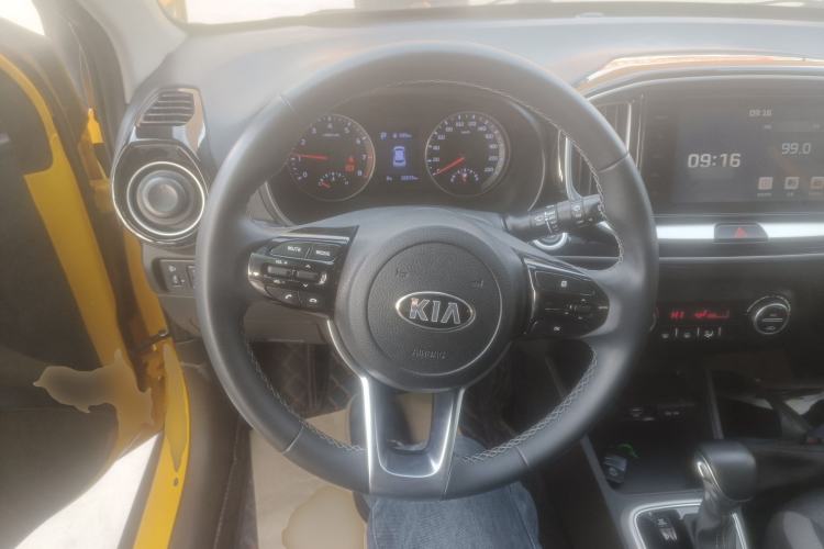 Used Kia kx1 Stonic 2019 1.4L Automatic Fun Edition China VI Steering Wheel