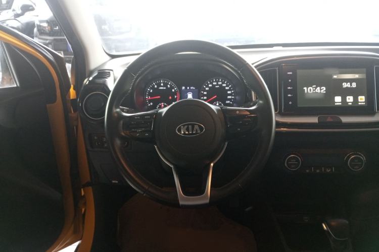 Used Kia kx1 Stonic 2019 1.4L Automatic Fun Edition China VI Steering Wheel