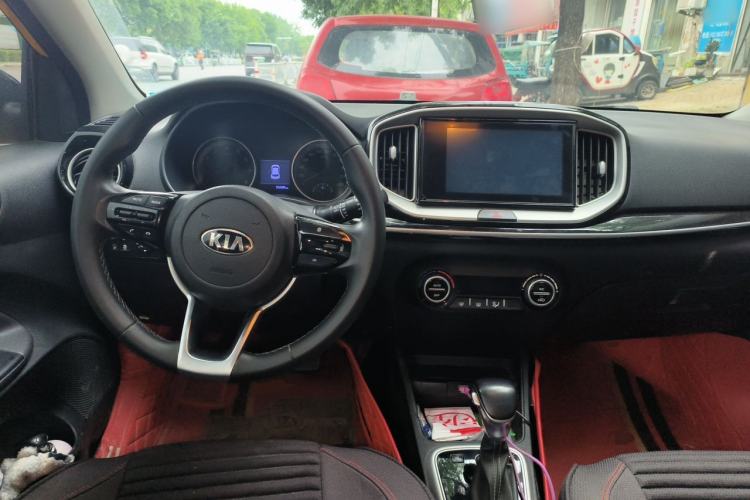 Used Kia kx1 Stonic 2019 1.4L Automatic Fun Edition China VI Steering Wheel