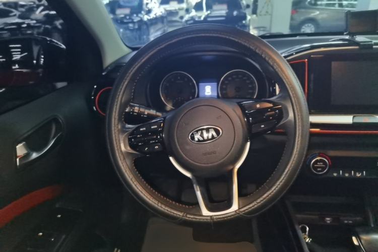 Used Kia kx1 Stonic 2019 1.4L Automatic Fun Edition China V Standard Steering Wheel