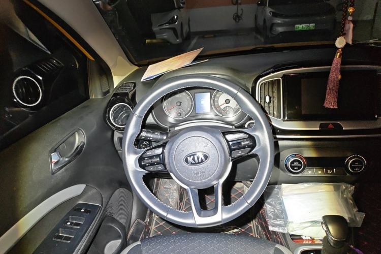 Used Kia kx1 Stonic 2019 1.4L Automatic Fun Edition China V Standard Steering Wheel