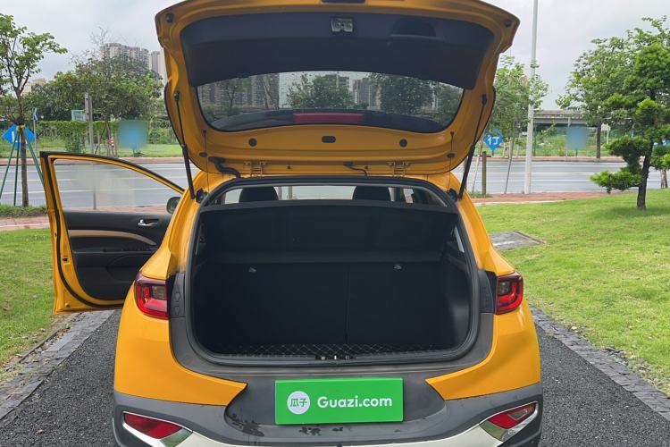 Used Kia kx1 Stonic 2019 1.4L Automatic Sport Edition China VI Trunk