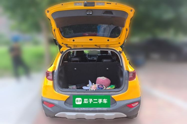 Used Kia kx1 Stonic 2019 1.4L Automatic Sport Edition China VI Trunk