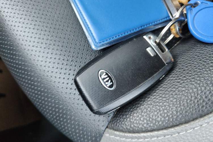 Used Kia kx1 Stonic 2019 1.4L Automatic Fun Edition China VI Vehicle Key
