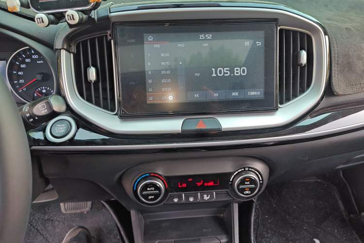 Used Kia kx1 Stonic 2021 1.4L CVT Sunroof Model Audio And AC Panel