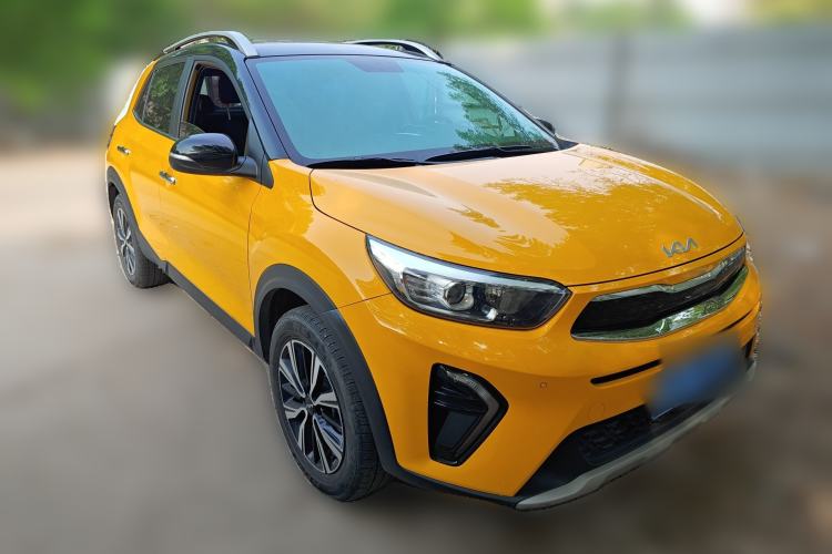 Used Kia kx1 Stonic 2021 1.4L CVT Sunroof Model Front Right 45 Deg