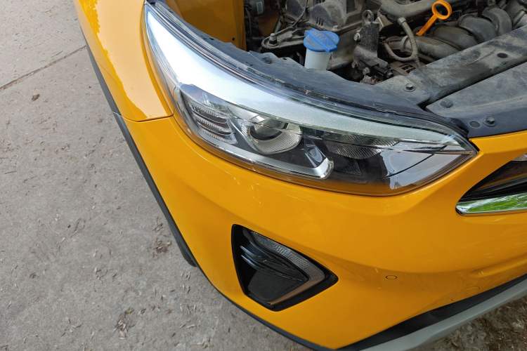Used Kia kx1 Stonic 2021 1.4L CVT Sunroof Model Right Front Headlight