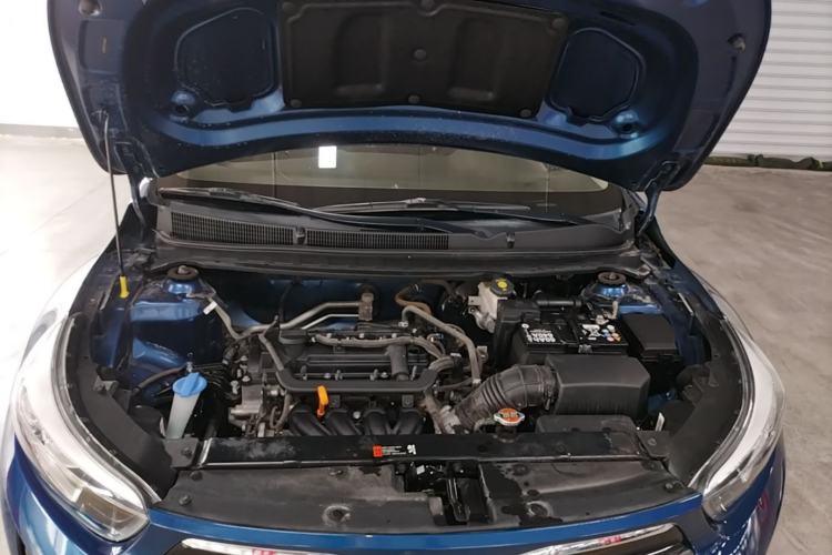 Used Kia kx1 Stonic 2021 1.4L Automatic Fun Edition Engine Bay
