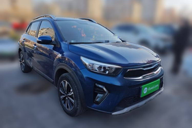 Used Kia kx1 Stonic 2021 1.4L CVT Fun Edition Front Right 45 Deg