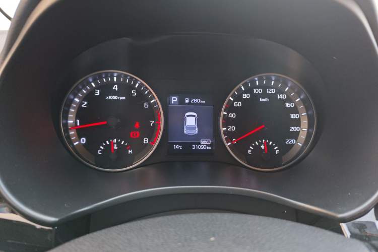 Used Kia kx1 Stonic 2021 1.4L CVT Fun Edition Instrument Cluster
