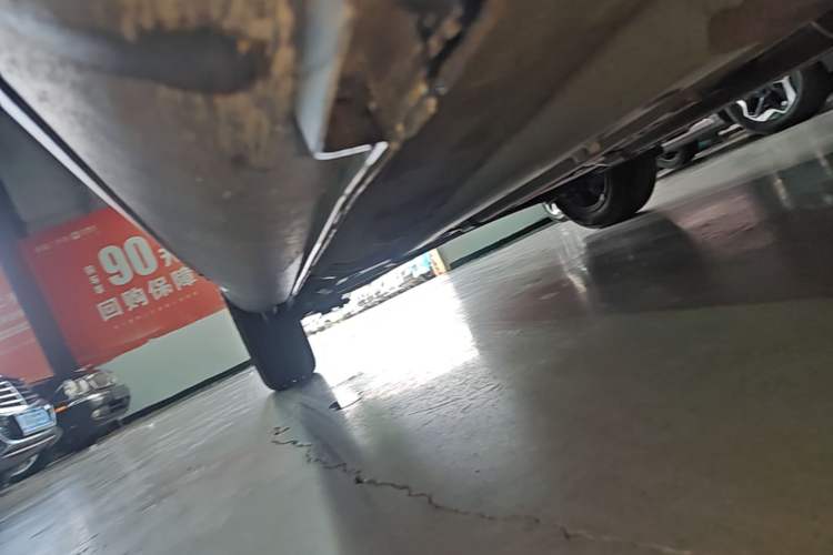 Used Kia kx1 Stonic 2021 1.4L CVT Fun Edition Right Side Sill