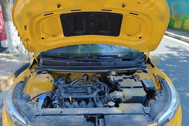 Used Kia kx1 Stonic 2021 1.4L CVT Sunroof Model Engine Bay