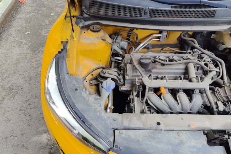 Used Kia kx1 Stonic 2021 1.4L CVT Sunroof Model Engine Bay Right