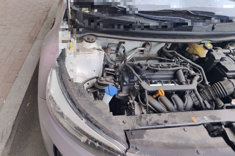 Used Kia kx1 Stonic 2021 1.4L CVT Fun & Sunroof Model Engine Bay Right