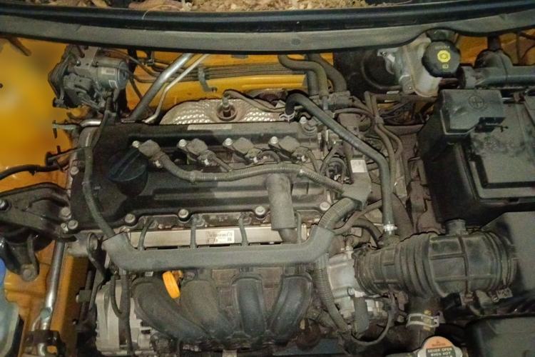 Used Kia kx1 Stonic 2021 1.4L CVT Sunroof Model Engine Bay