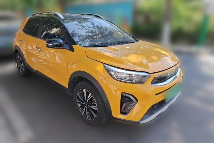 Used Kia kx1 Stonic 2021 1.4L CVT Sunroof Model Front Right 45 Deg