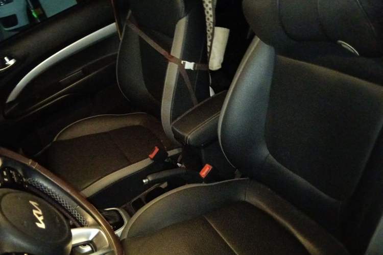 Used Kia kx1 Stonic 2021 1.4L CVT Sunroof Model Left Front Seat