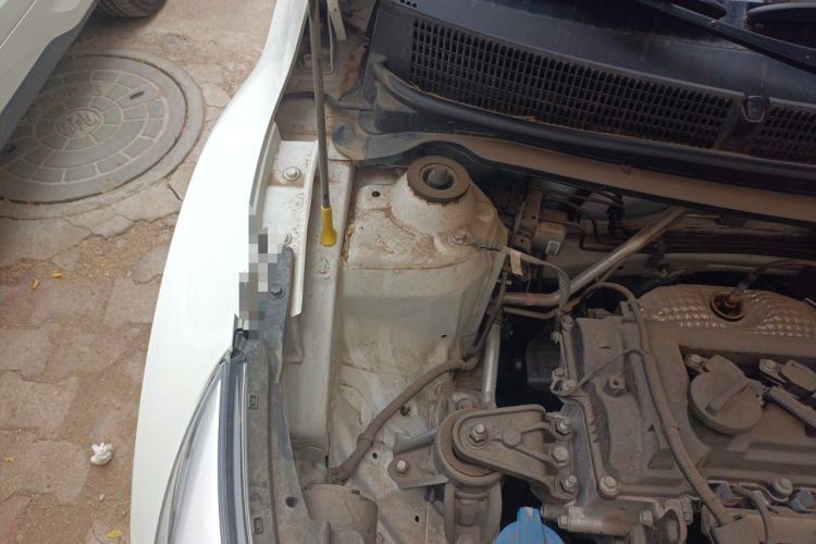 Used Kia kx1 Stonic 2021 1.4L CVT Sunroof Model Engine Bay Right