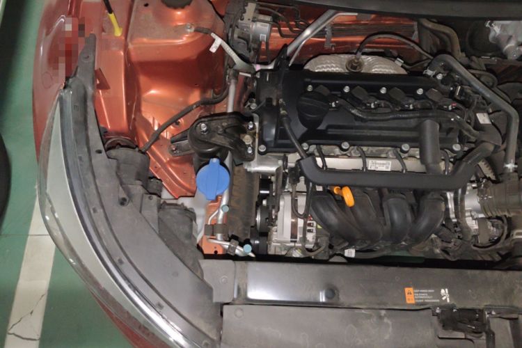Used Kia kx1 Stonic 2021 1.4L CVT Sunroof Model Engine Bay Right