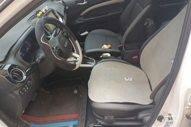 Used Kia kx1 Stonic 2021 1.4L CVT Sunroof Model Left Front Seat