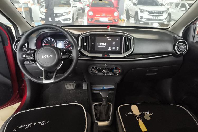 Used Kia kx1 Stonic 2021 1.4L CVT Fun Edition Center Console