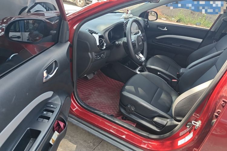 Used Kia kx1 Stonic 2021 1.4L CVT Fun Edition Driver Seat