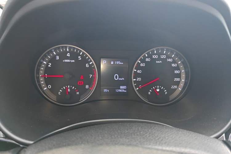 Used Kia kx1 Stonic 2021 1.4L CVT Fun Edition Instrument Cluster