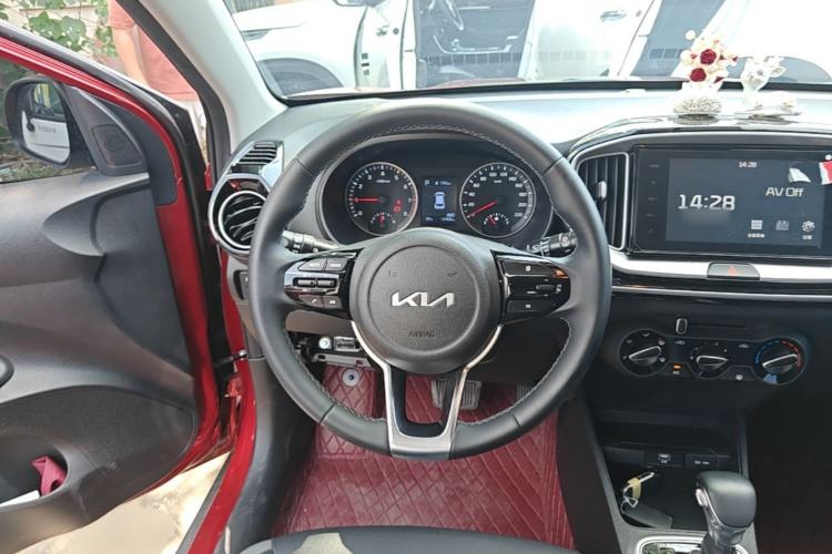 Used Kia kx1 Stonic 2021 1.4L CVT Fun Edition Steering Wheel