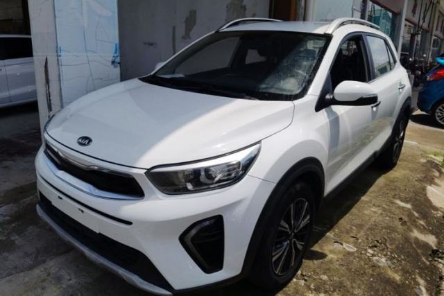 Used Kia kx1 Stonic 2021 1.4L CVT Fun Edition